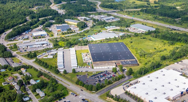 A 249,370-square-foot warehouse/distribution facility in Portland was originally marketed as a leasing opportunity until a buyer stepped up to pay $12.8 million in order to relocate his existing business.